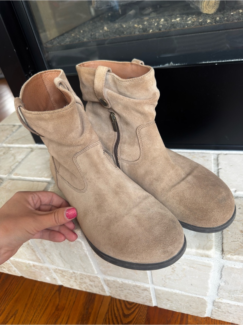 Birkenstock Sarnia Taupe Suede Slouchy Ankle Boots Size 40 US 9-9.5 - Picture 2 of 5